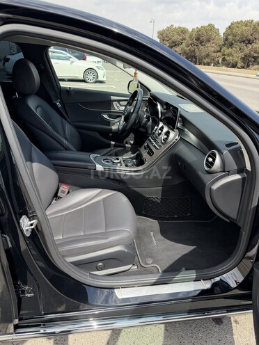 Mercedes C 300-16