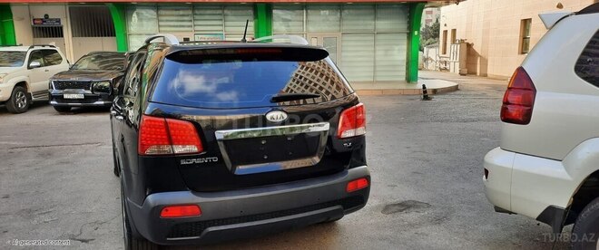 Kia Sorento-2