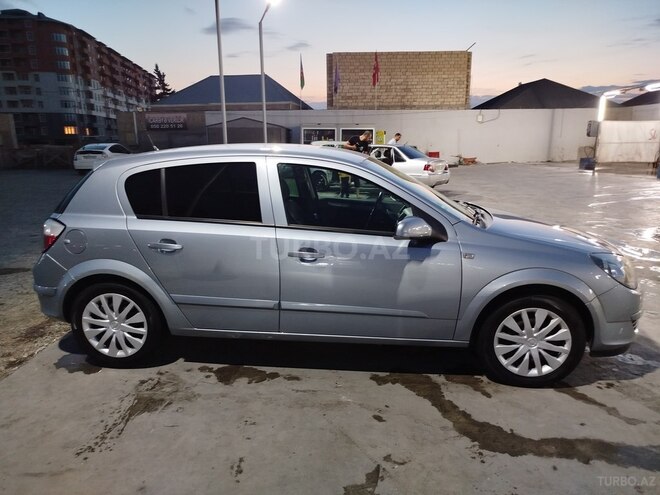 Opel Astra-2