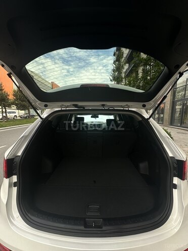 Hyundai Santa Fe-18