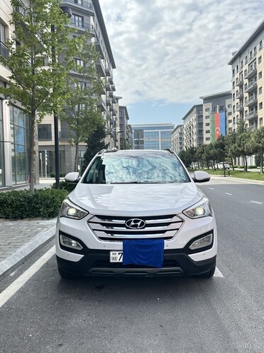 Hyundai Santa Fe-4