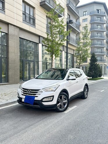 Hyundai Santa Fe-1
