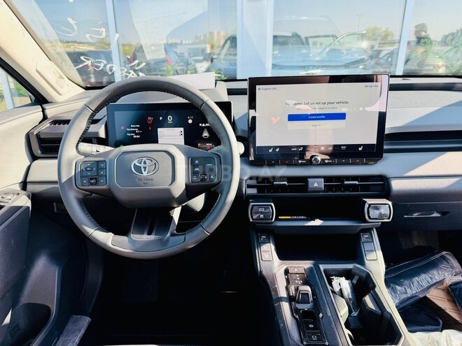 Toyota RAV4-16