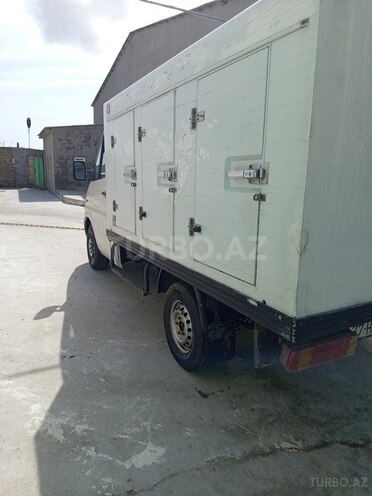 Mercedes Sprinter 208-8