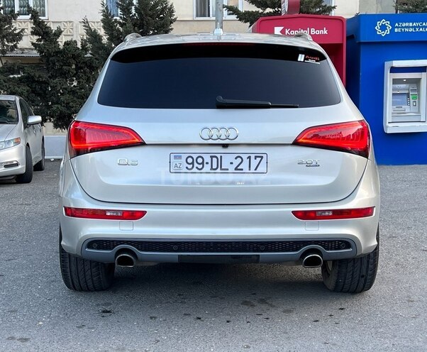 Audi Q5-11