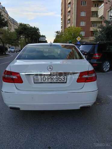 Mercedes E 200-3