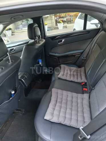 Mercedes E 200-6