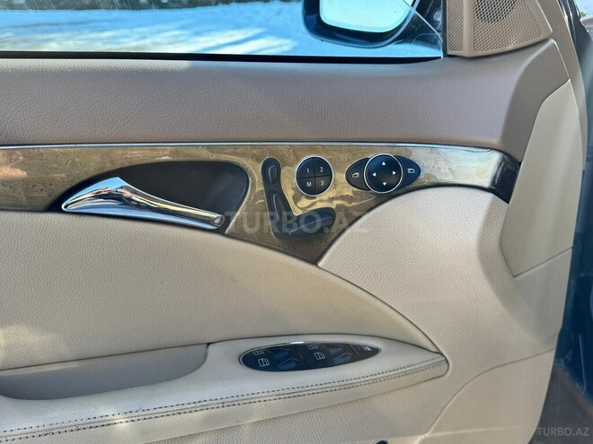 Mercedes E 350-8