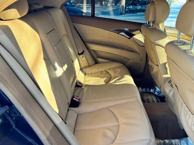 Mercedes E 350-9
