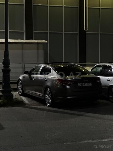 Kia Optima-7