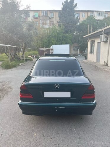 Mercedes C 230-2