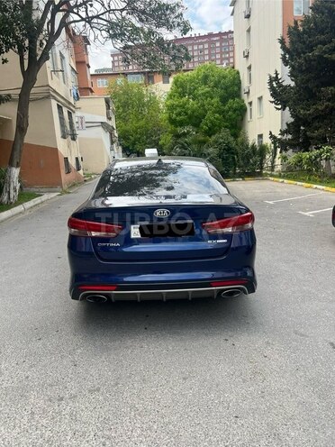 Kia Optima-3