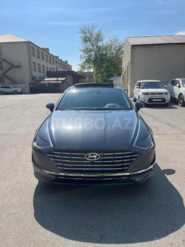 Hyundai Sonata-1