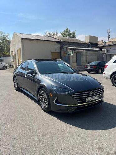 Hyundai Sonata-2