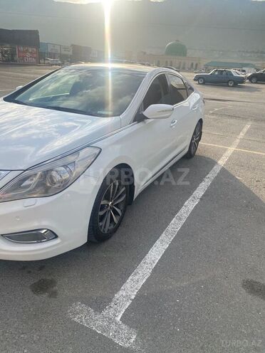 Hyundai Azera-3