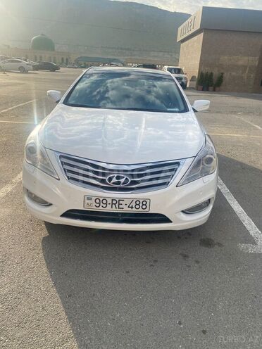 Hyundai Azera-1