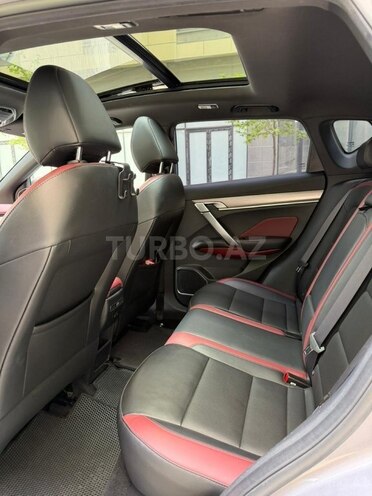Geely Coolray-10