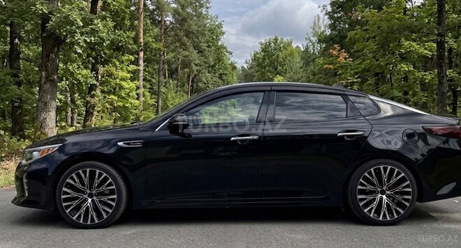 Kia Optima-2