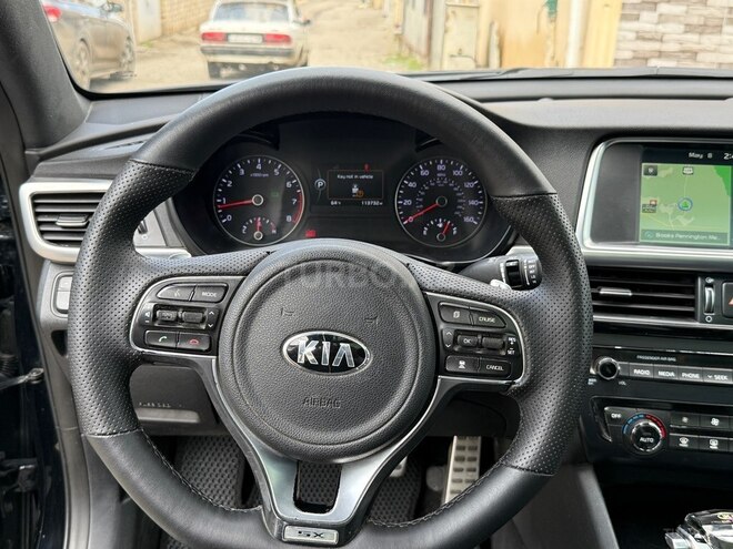 Kia Optima-4