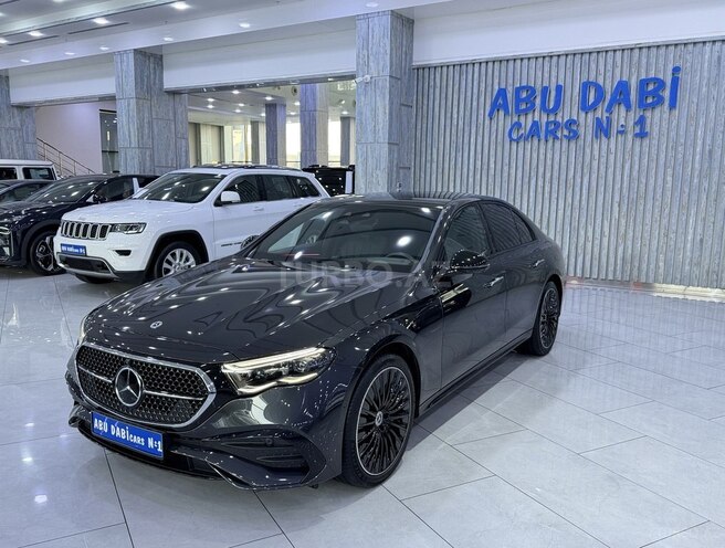 Mercedes E 300 e 4MATIC-1