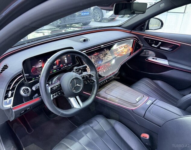 Mercedes E 300 e 4MATIC-9