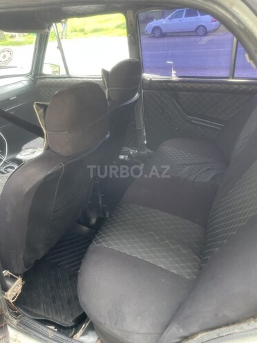 LADA (VAZ) 2106-5