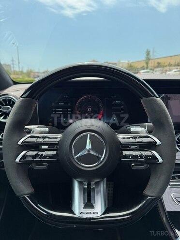 Mercedes E 43 AMG 4MATIC-19