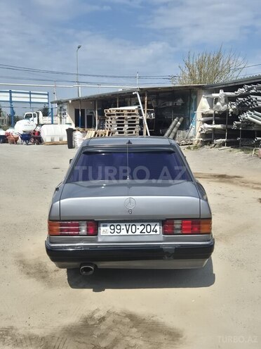 Mercedes 190-3