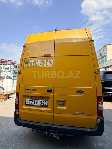 Ford Transit-2