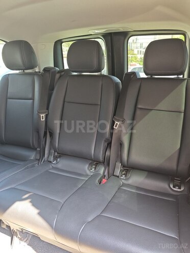 Mercedes Metris-7