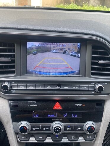 Hyundai Elantra-5
