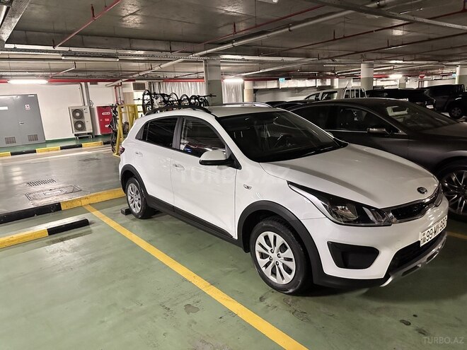 Kia Rio X-Line-3