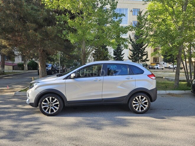 LADA (VAZ) XRAY-7