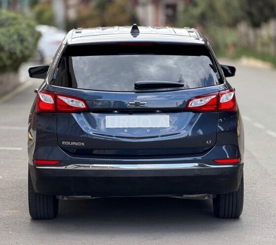 Chevrolet Equinox-4