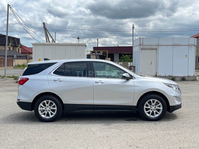 Chevrolet Equinox-5