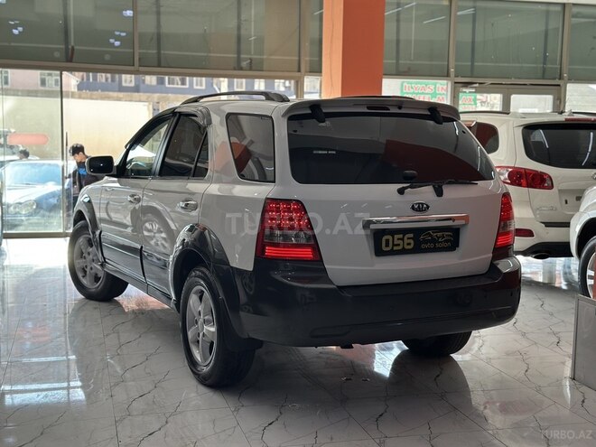 Kia Sorento-8