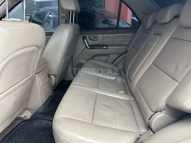Kia Sorento-12