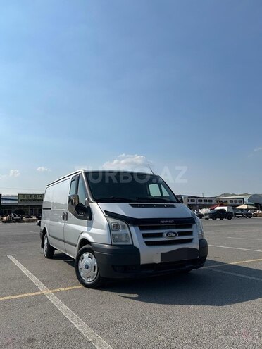 Ford Transit-1