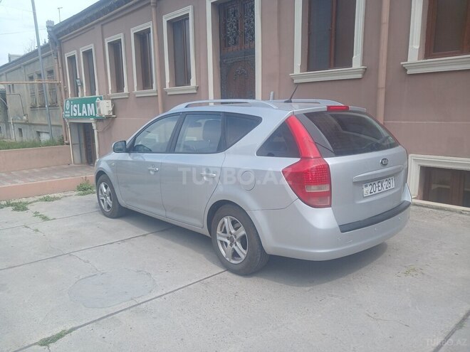 Kia Ceed SW-4