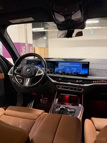 BMW X7-19