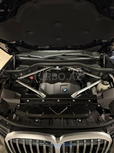BMW X7-18