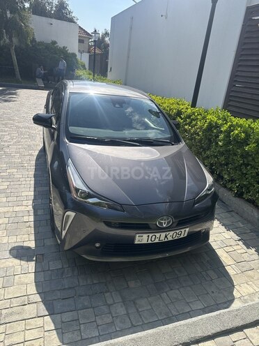 Toyota Prius-7