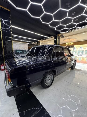 LADA (VAZ) 2107-5