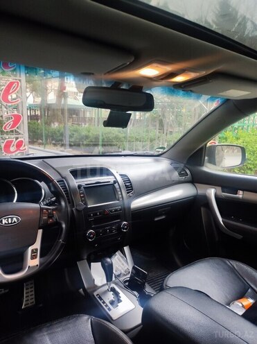 Kia Sorento-5