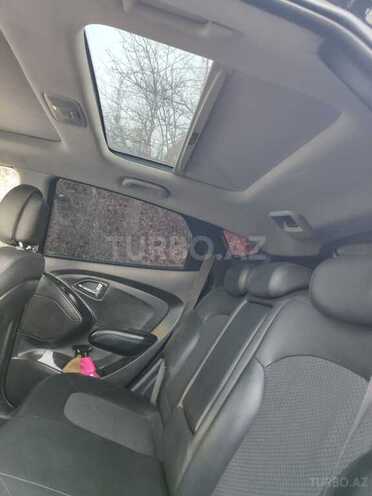 Hyundai ix35-6