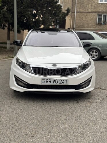 Kia K5-1
