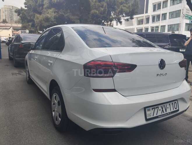 Volkswagen Polo-5