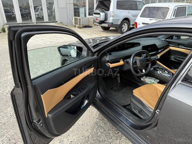 Changan Uni-V iDD-12
