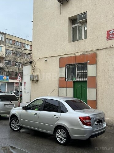 LADA (VAZ) Granta-4