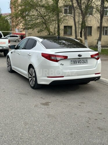 Kia K5-15